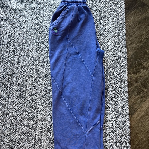 BDG Fleece Cropped Pull-On Pant - Picture 3 of 5